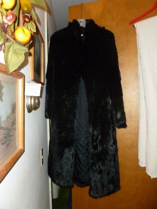 Exquisite full length black RABBIT coat..if you saw this earlier, I mistakenly thought it was mink..sorry!