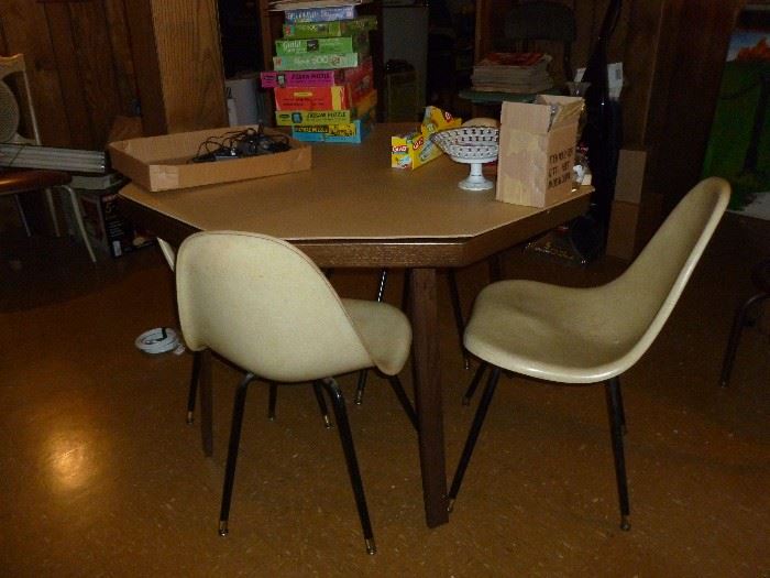 4 Retro chairs (1 damaged), and game table