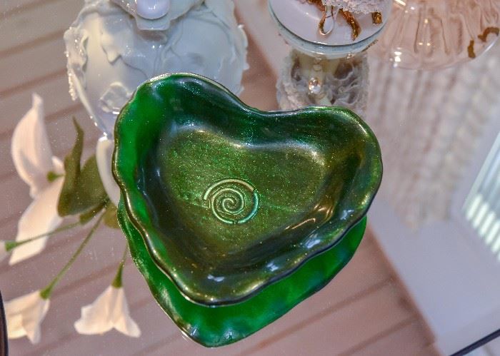 Art Glass Heart Dish