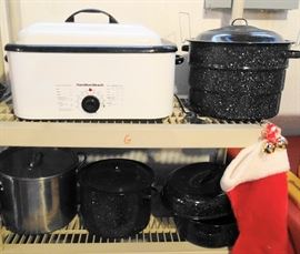 HAMILTON BEECH ROASTER AND CANNING POTS