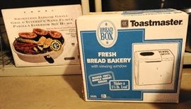 NEW TOASTMASTER BREADMAKER and SMOKELESS INDOOR GRILL
