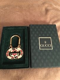 Gucci key holder (nib)