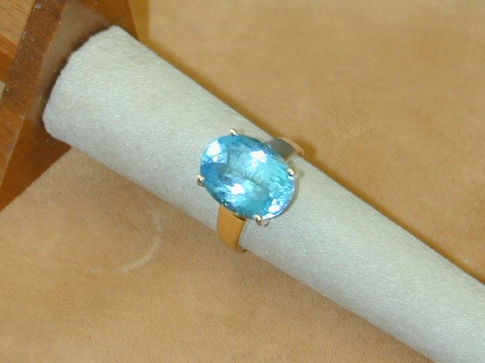 Blue Topaz 10k Ring - Size 7
