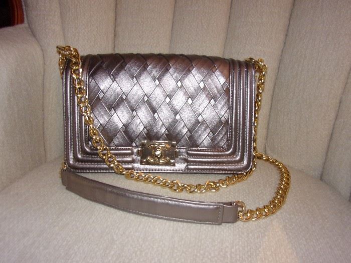 Auth CHANEL metallic cross body chain strap or shoulder bag. Vintage with some wear. Average sold on ebay $950.00