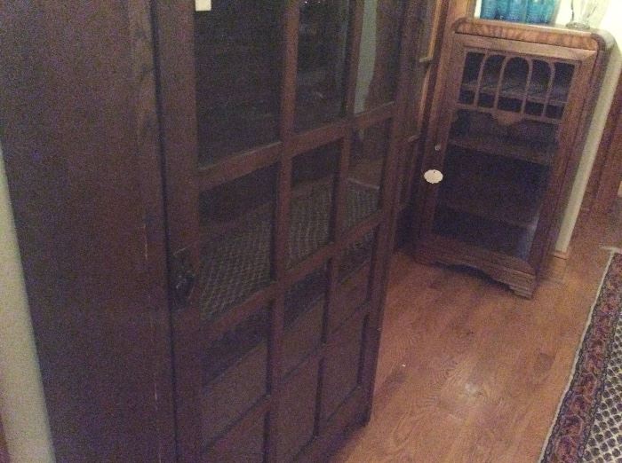 Vintage Stickley style Arts and Crafts cabinet