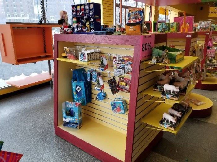 Zoom Toy Store Kansas City Plaza Store Starts On 1 18 2018
