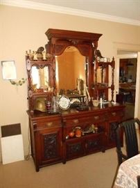 This picture does not do this English sideboard justice!