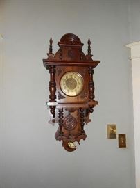 This splendid Victorian Gustoff Becker wall clock is in excellent condition!  