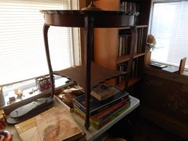 Victorian table - beaded skirt