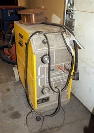 ESAB MIG MASTER 250 WELDER WITH WHIPS AND WIRE