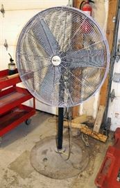 CHICAGO ELECTRIC POWER TOOLS SHOP FLOOR FAN, MODEL PSC127-635K, 32"DIA
