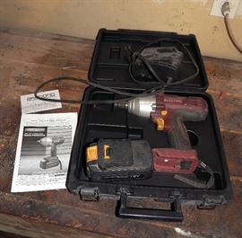 CHICAGO ELECTRIC 1/2" CORDLESS IMPACT WRENCH, 18V, IN CASE WITH BATTERY CHARGE AND ORIGINAL MANUAL