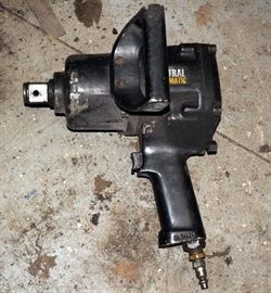 CENTRAL PNEUMATIC 1" INDUSTRIAL IMPACT WRENCH, MODEL 62396