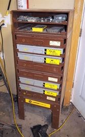LAWSON PRODUCTS 10 DRAWER PARTS CABINET WITH CONTENTS INCLUDES FLANGE BOLTS, NUTS, PHILLIPS SCREWS, HEAT SHRINK TUBING, TERMINALS AND HEAT SEALS & MORE