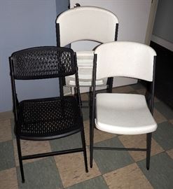 LIFETIME PLASTIC CHAIR QTY 2 AND MESH STYLE FOLDING CHAIR