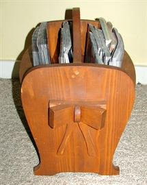Charming Mid Century Modern Country Style Pine Magazine Rack