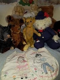 Vintage Teddy Bears and Childs Accessories