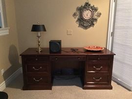 Stanley desk