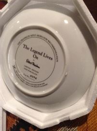 Commemorative John Wayne Limited Edition Plates