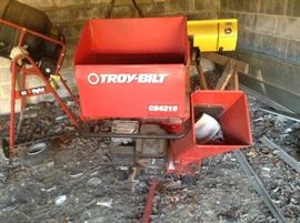 Troy Bilt Wood Chipper