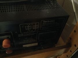 Full Technics Stereo System with stand up case