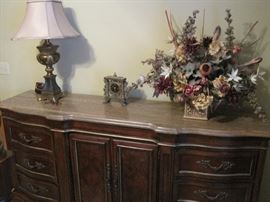 Drexel Heritage King Bed Suite.