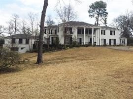                               The Nicholson Mansion                               
                                                                                                                                                        
            Home of Mr. and Mrs. Paul Richard Stebbins
