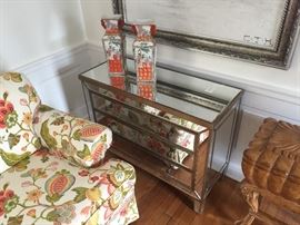 PAIR OF MIRRORED COMMODES