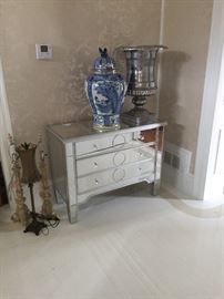 PAIR OF FRENCH COMMODES WITH BLUE MAITLAND-SMITH TEMPLE JARS
