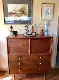 Drexel Mid-Century Chest Of Drawers/Armoire