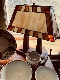 Tiffany Style Table Lamp