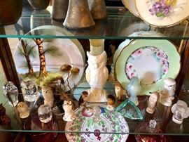 Selection of miniature owl Figurines