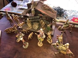 “Italy” Nativity Set