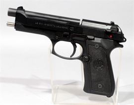 Beretta M9 Pistol, 9mm, SN# M9-127895, Includes Holster