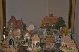 Lilliput Lane collection including castles, cottages, houses