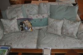 RB Furniture Co. love seat floral pattern reversible cushions