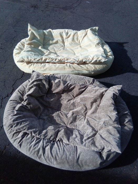 Dog beds - great condition