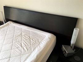 Platform Bed & 2 Nightstands - Queen | Espresso