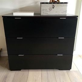3-Drawer Dresser Espresso with Silver Hardware