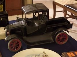 Hubley Modle T pick up 1920’s condition is good