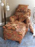 VERY COMFORTABLE LOUNGE/READING CHAIR