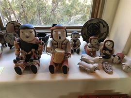 Ada Suina storytellers and nacimiento