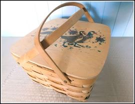  Wooden picnic basket with goose design