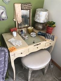 Antique dressing table/vanity with mirror 
