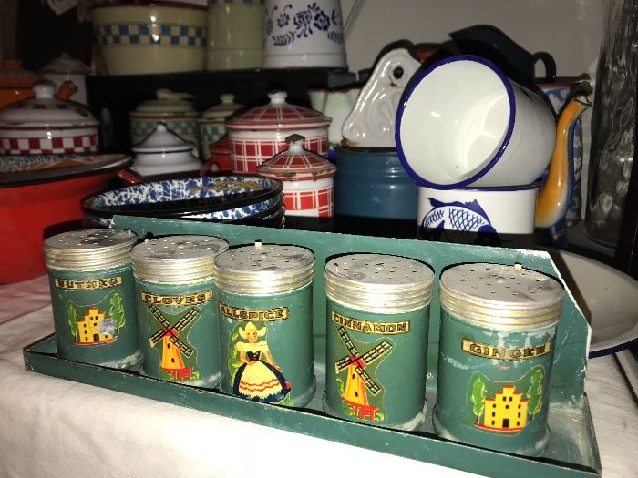 Enamel ware 