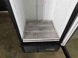 True GDM-26 Glass Door Merchandiser Plugged In Coo ...