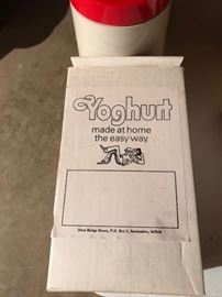 Yoghurt makers