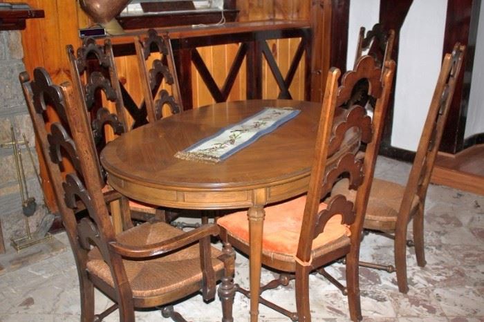 Oval Table and 6 Chairs