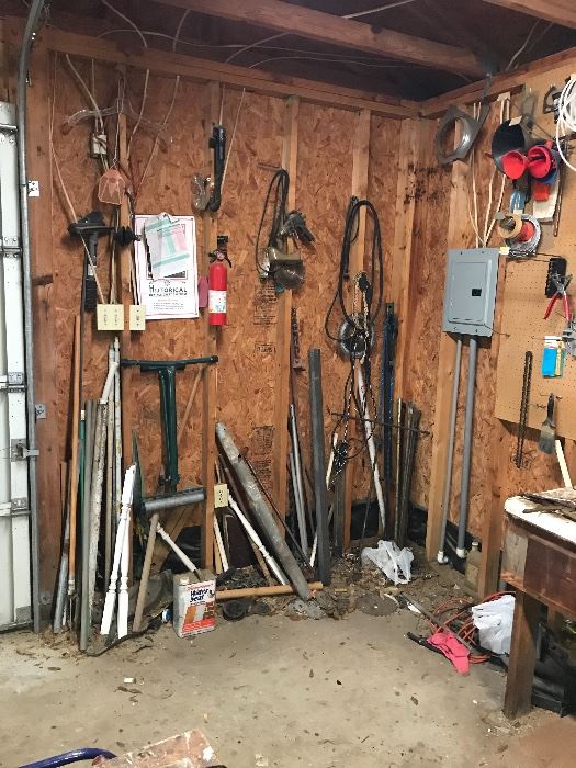 Fish River Estate Sale by Fairhope Antiques starts on 1/26/2018