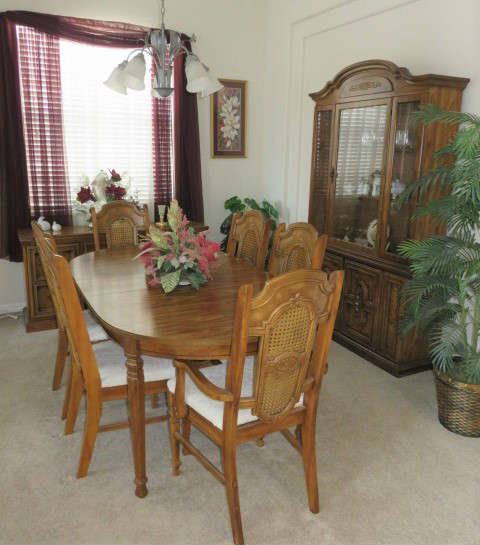 Vintage Dining Room Table/6 Chairs with Matching China Hutch and Sideboard 